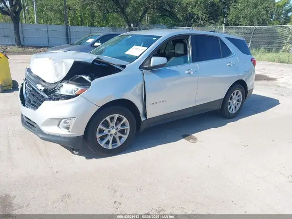 3GNAXKEV7KS596047 2019 CHEVROLET EQUINOX - Image 2