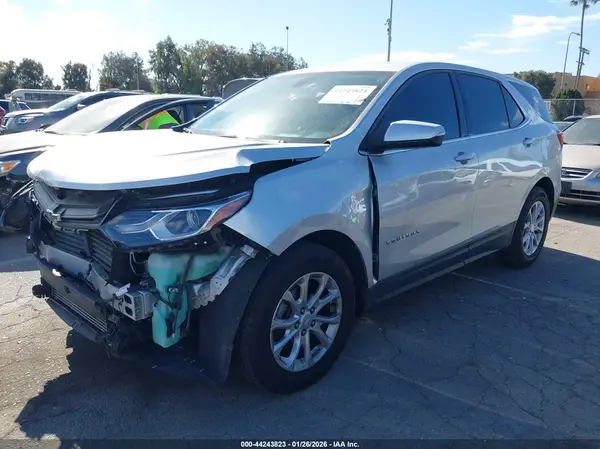3GNAXKEV7KS624638 2019 CHEVROLET EQUINOX - Image 2