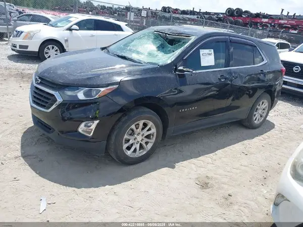 3GNAXKEV7LL126824 2020 CHEVROLET EQUINOX - Image 2