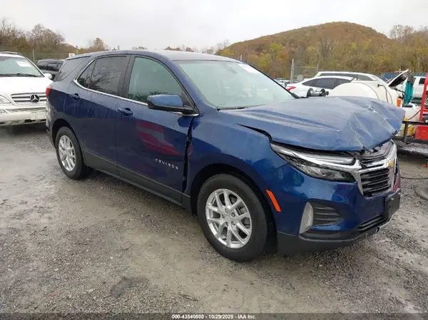 3GNAXKEV7NL141522 2022 CHEVROLET EQUINOX - Image 1