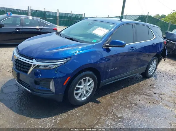 3GNAXKEV7NL169272 2022 CHEVROLET EQUINOX - Image 2