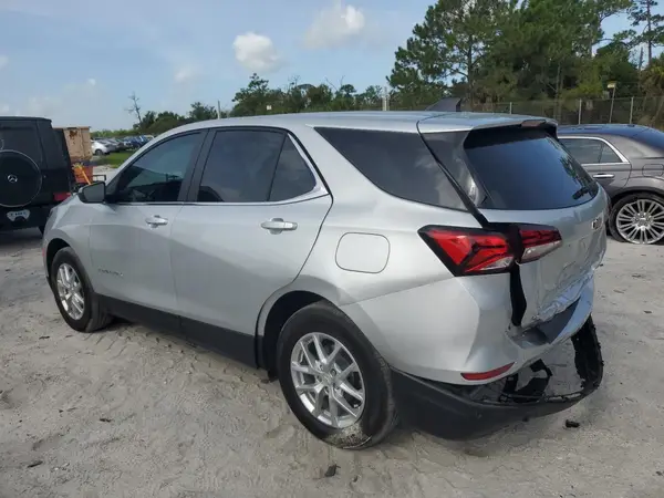 3GNAXKEV7NL215666 2022 CHEVROLET EQUINOX - Image 2