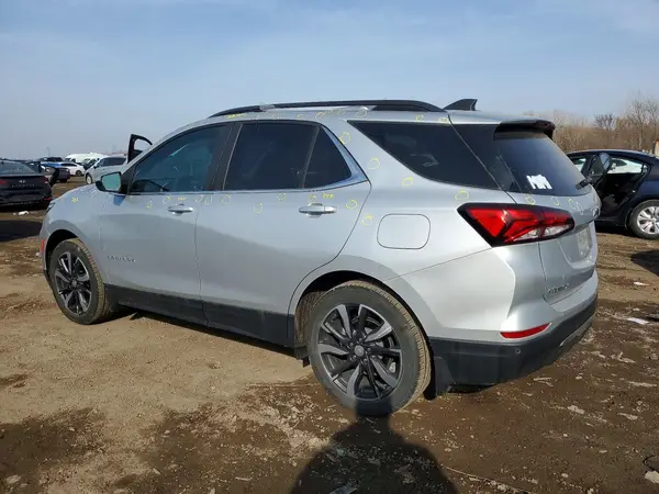 3GNAXKEV7NL233343 2022 CHEVROLET EQUINOX - Image 2