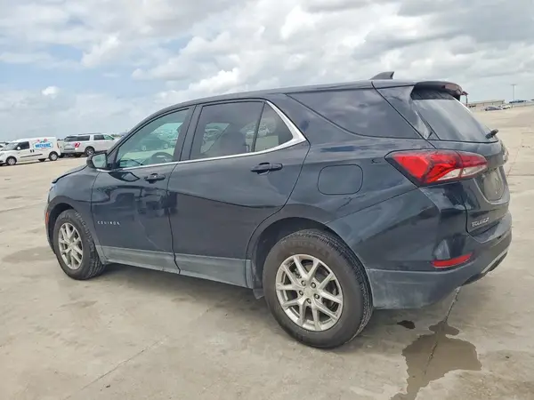 3GNAXKEV7NL241152 2022 CHEVROLET EQUINOX - Image 2