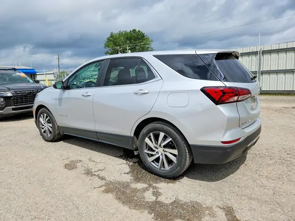 3GNAXKEV7NL264608 2022 CHEVROLET EQUINOX - Image 2