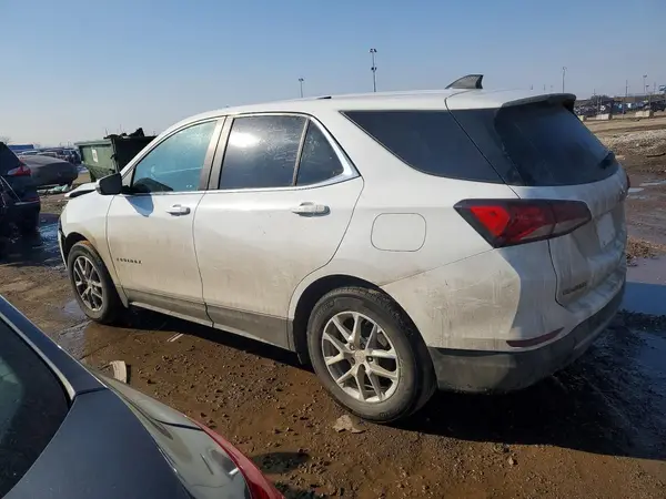 3GNAXKEV7NL273566 2022 CHEVROLET EQUINOX - Image 2