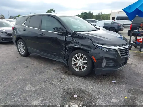 3GNAXKEV7NL275334 2022 CHEVROLET EQUINOX - Image 1