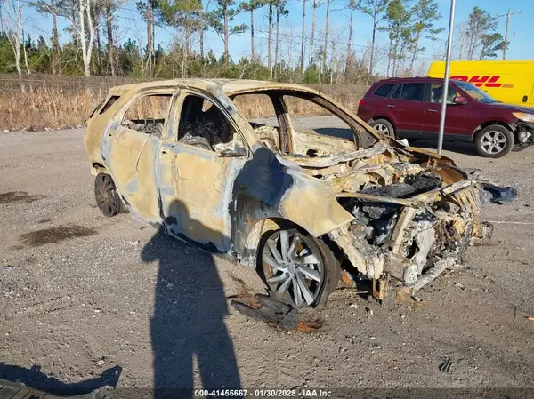 3GNAXKEV7NS243652 2022 CHEVROLET EQUINOX - Image 1