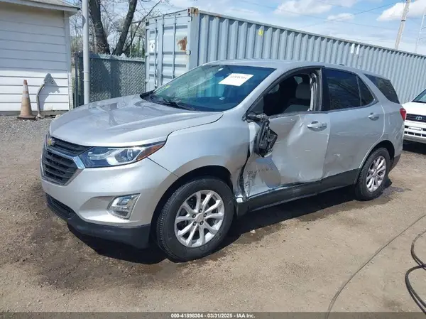 3GNAXKEV8KL279162 2019 CHEVROLET EQUINOX - Image 2
