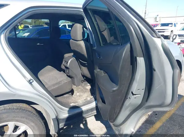 3GNAXKEV8KS656479 2019 CHEVROLET EQUINOX - Image 8