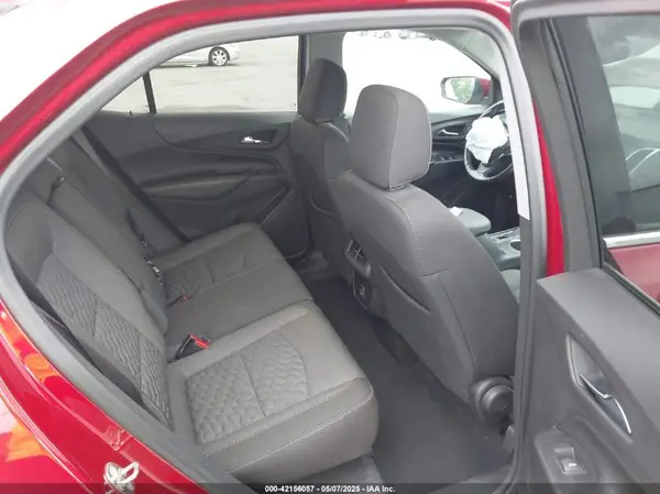 3GNAXKEV8KS674187 2019 CHEVROLET EQUINOX - Image 8