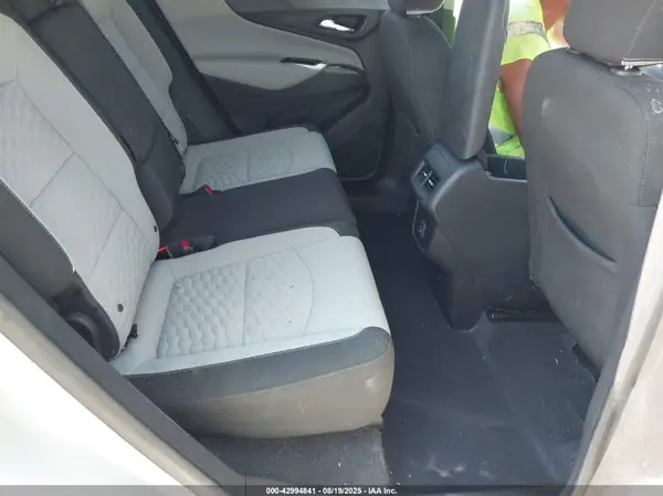 3GNAXKEV8KS674996 2019 CHEVROLET EQUINOX - Image 8