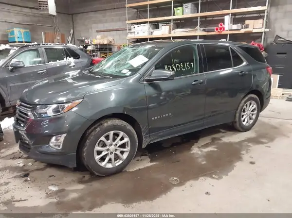 3GNAXKEV8KS677560 2019 CHEVROLET EQUINOX - Image 2