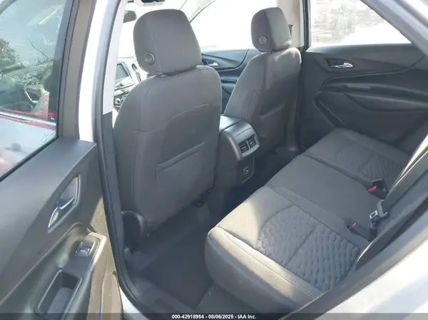 3GNAXKEV8KS679423 2019 CHEVROLET EQUINOX - Image 8