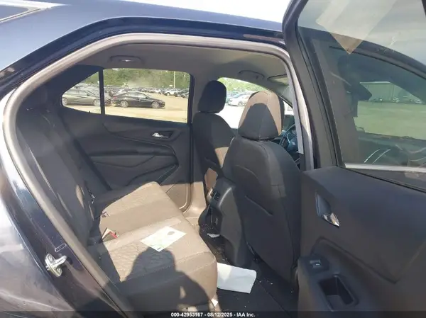 3GNAXKEV8MS100143 2021 CHEVROLET EQUINOX - Image 8