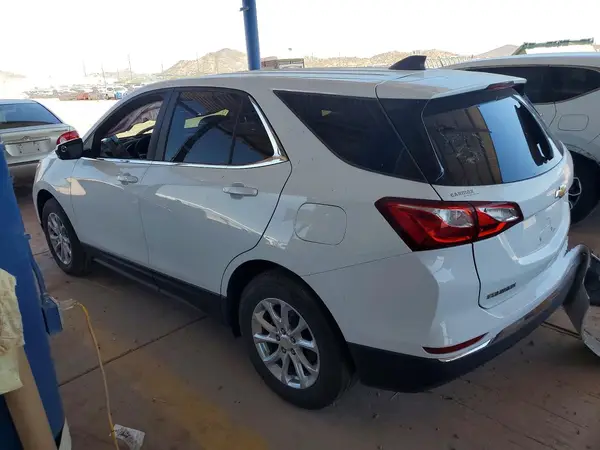3GNAXKEV8MS136611 2021 CHEVROLET EQUINOX - Image 2