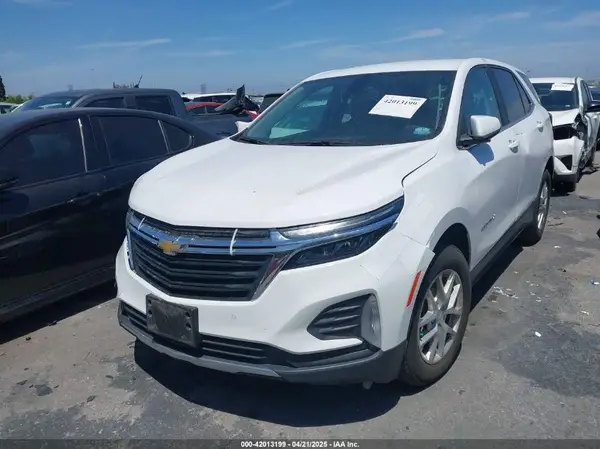 3GNAXKEV8NL106777 2022 CHEVROLET EQUINOX - Image 2