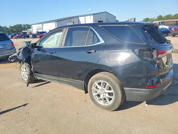 3GNAXKEV8NL116001 2022 CHEVROLET EQUINOX - Image 2