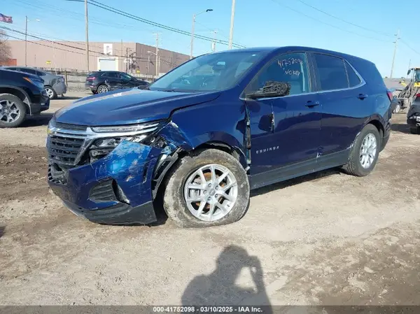 3GNAXKEV8NL190499 2022 CHEVROLET EQUINOX - Image 2