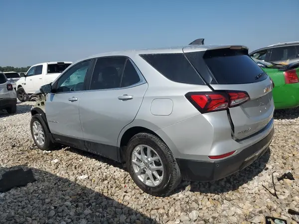 3GNAXKEV8NL192396 2022 CHEVROLET EQUINOX - Image 2