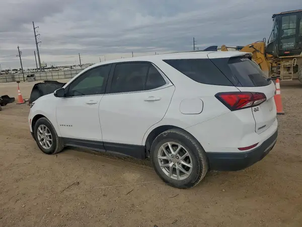 3GNAXKEV8NL235926 2022 CHEVROLET EQUINOX - Image 2