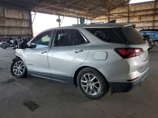 3GNAXKEV8NL252743 2022 CHEVROLET EQUINOX - Image 2