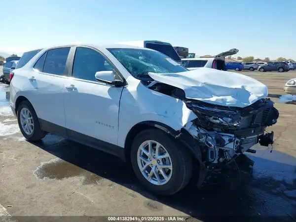 3GNAXKEV8NL267551 2022 CHEVROLET EQUINOX - Image 1