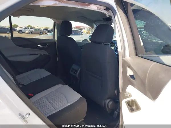 3GNAXKEV8NL267551 2022 CHEVROLET EQUINOX - Image 8