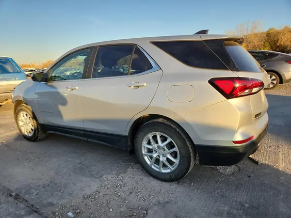3GNAXKEV8NL269459 2022 CHEVROLET EQUINOX - Image 2
