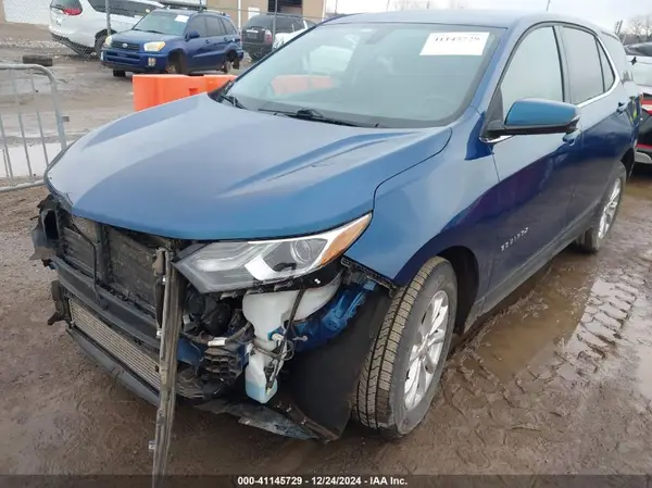 3GNAXKEV9KL176915 2019 CHEVROLET EQUINOX - Image 2