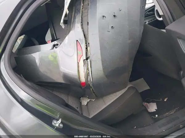 3GNAXKEV9KL205121 2019 CHEVROLET EQUINOX - Image 8
