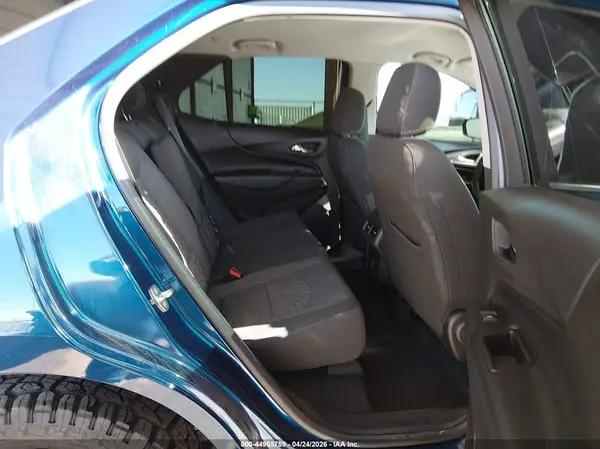 3GNAXKEV9KL248759 2019 CHEVROLET EQUINOX - Image 8