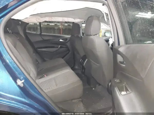 3GNAXKEV9KL382557 2019 CHEVROLET EQUINOX - Image 8