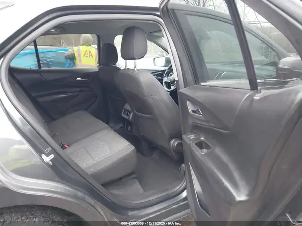 3GNAXKEV9KS500953 2019 CHEVROLET EQUINOX - Image 8