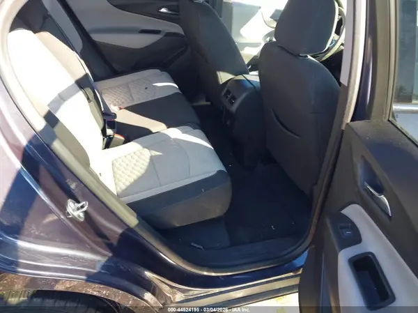 3GNAXKEV9KS514772 2019 CHEVROLET EQUINOX - Image 8