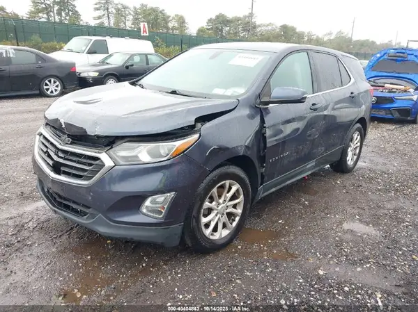 3GNAXKEV9KS522001 2019 CHEVROLET EQUINOX - Image 2