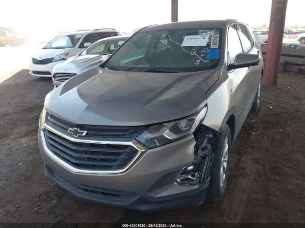 3GNAXKEV9KS563177 2019 CHEVROLET EQUINOX - Image 2