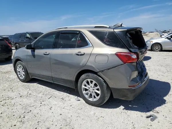 3GNAXKEV9KS584384 2019 CHEVROLET EQUINOX - Image 2
