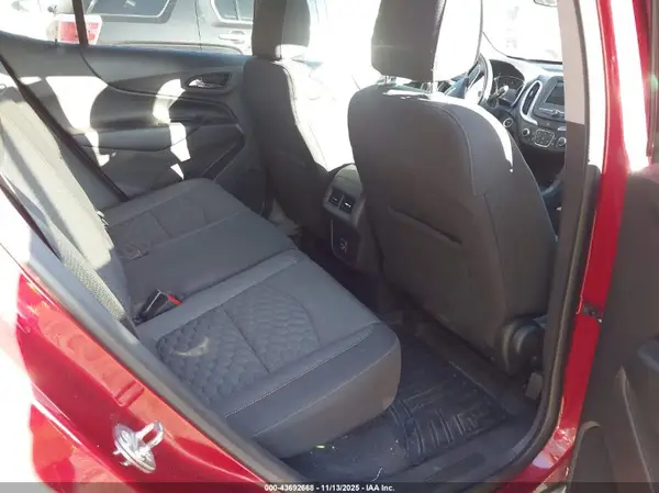 3GNAXKEV9KS641599 2019 CHEVROLET EQUINOX - Image 8
