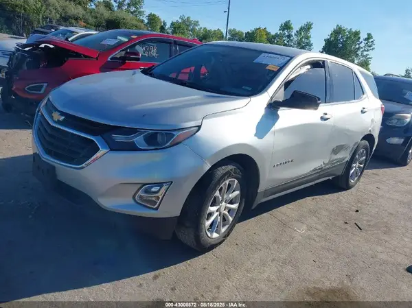3GNAXKEV9KS656555 2019 CHEVROLET EQUINOX - Image 2