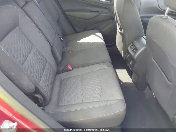 3GNAXKEV9KS679513 2019 CHEVROLET EQUINOX - Image 8