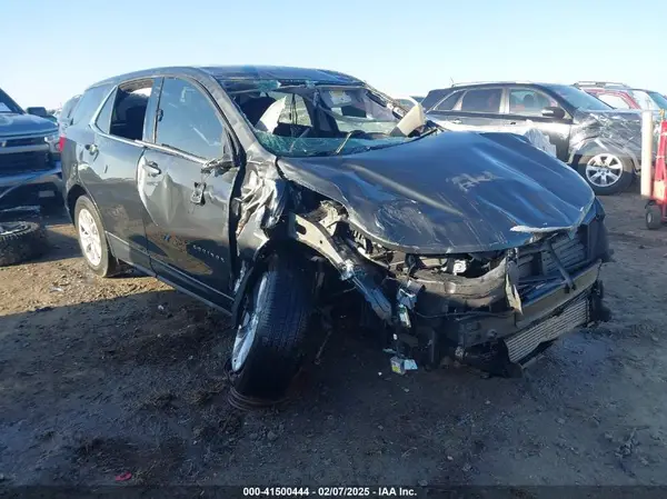 3GNAXKEV9LS564881 2020 CHEVROLET EQUINOX - Image 1