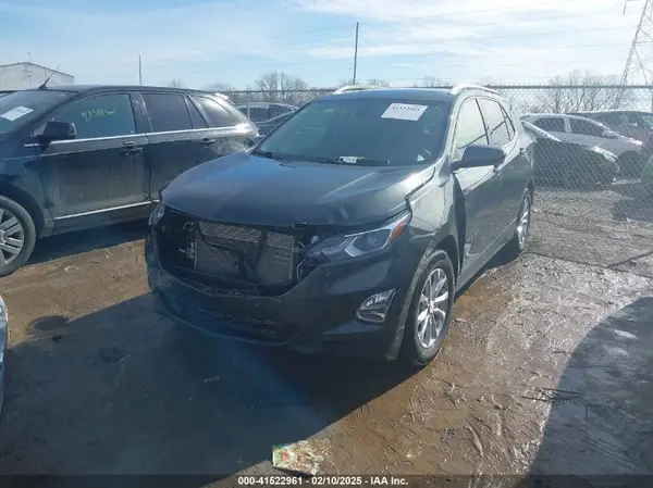 3GNAXKEV9LS626988 2020 CHEVROLET EQUINOX - Image 2