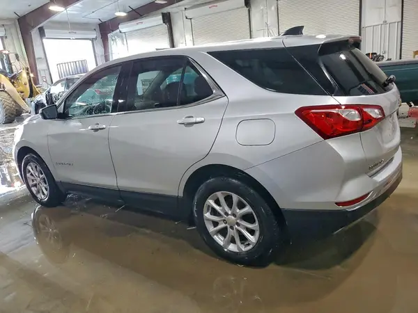 3GNAXKEV9LS712205 2020 CHEVROLET EQUINOX - Image 2