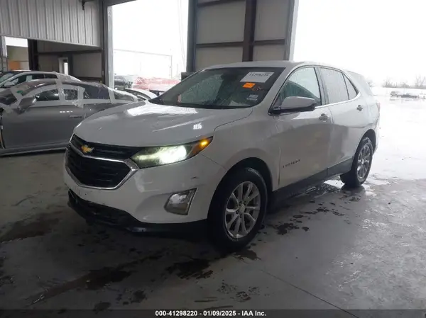 3GNAXKEV9MS101026 2021 CHEVROLET EQUINOX - Image 2