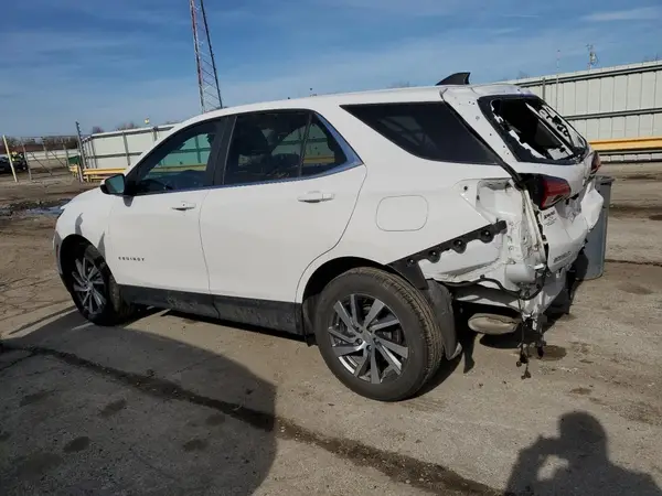 3GNAXKEV9NL210453 2022 CHEVROLET EQUINOX - Image 2