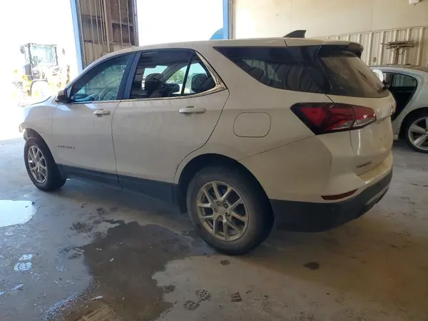 3GNAXKEV9NL221632 2022 CHEVROLET EQUINOX - Image 2
