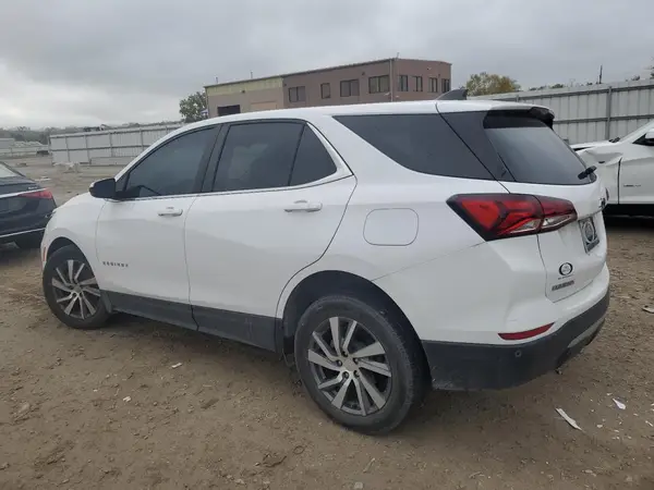3GNAXKEV9NL247048 2022 CHEVROLET EQUINOX - Image 2