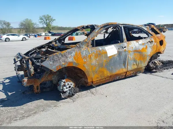 3GNAXKEVXKL186448 2019 CHEVROLET EQUINOX - Image 2