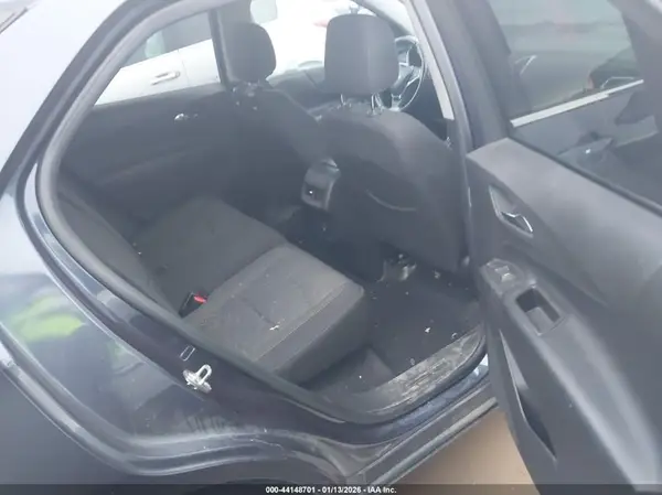 3GNAXKEVXKL275226 2019 CHEVROLET EQUINOX - Image 8